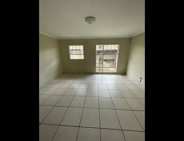 2 BEDROOM APARTMENT FOR SALE IN RAVENSWOOD